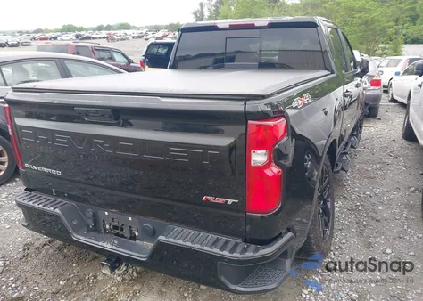 2023 Chevrolet Silverado 1500 4Wd Short Bed Rst z USA, uszkodzony, nr VIN 1GCUDEED2PZ130558